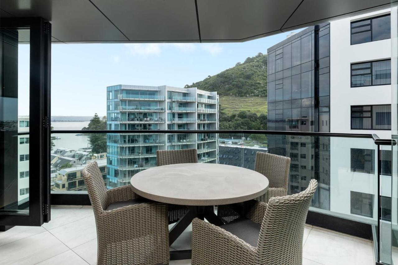 Apartmán Superb Elevated Views Of Harbour With Heated Pool, Gym & Parking Mount Maunganui Exteriér fotografie